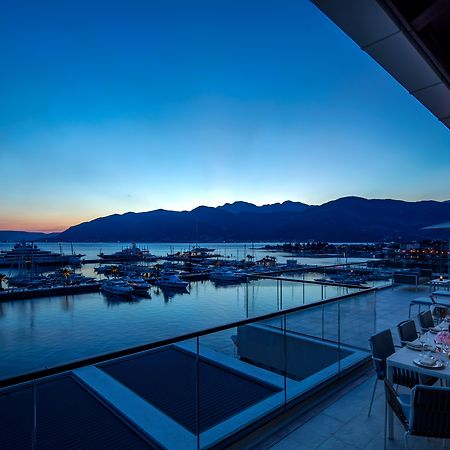 Regent Porto Montenegro Tivat Ngoại thất bức ảnh View from the hotel