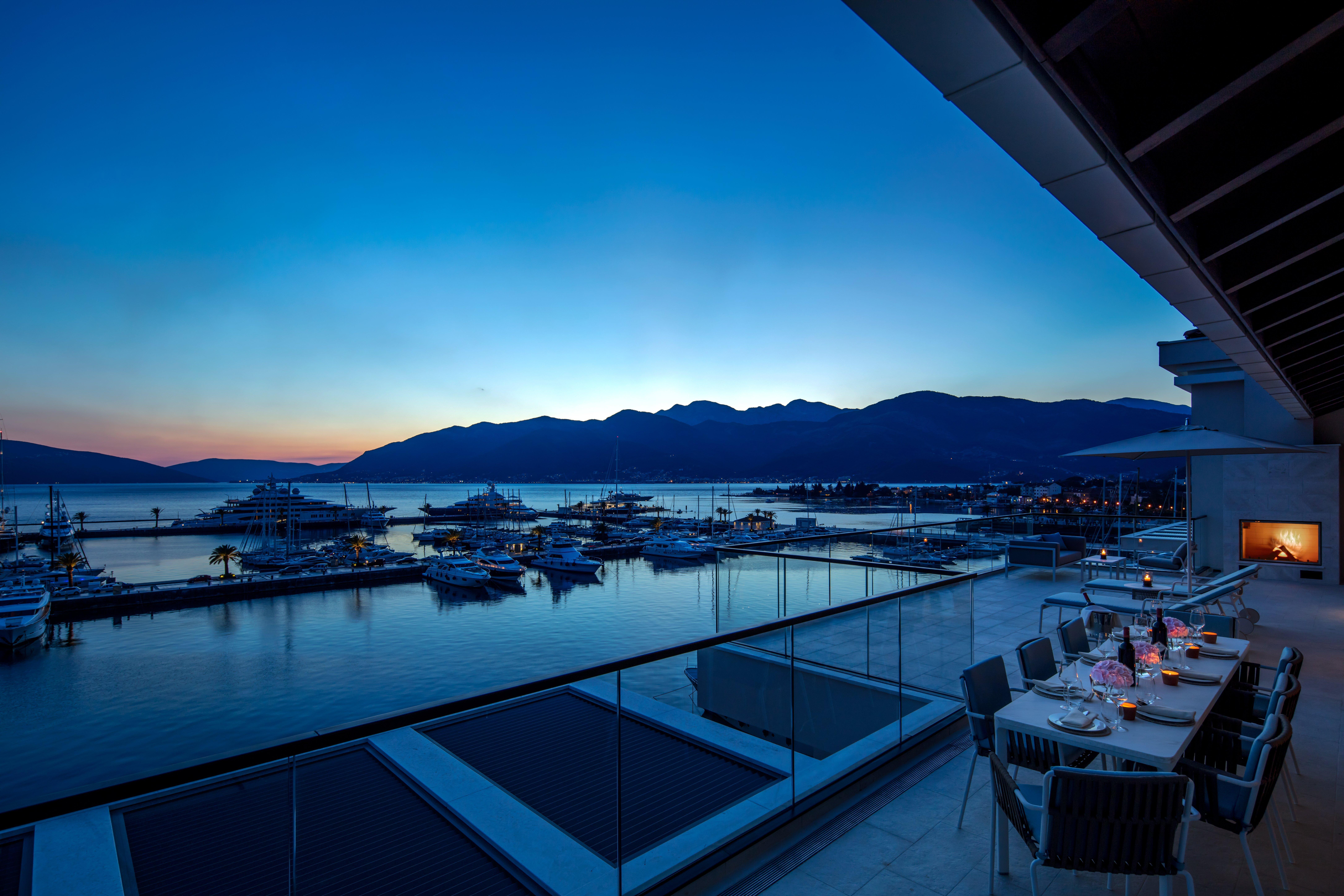 Regent Porto Montenegro Tivat Ngoại thất bức ảnh View from the hotel
