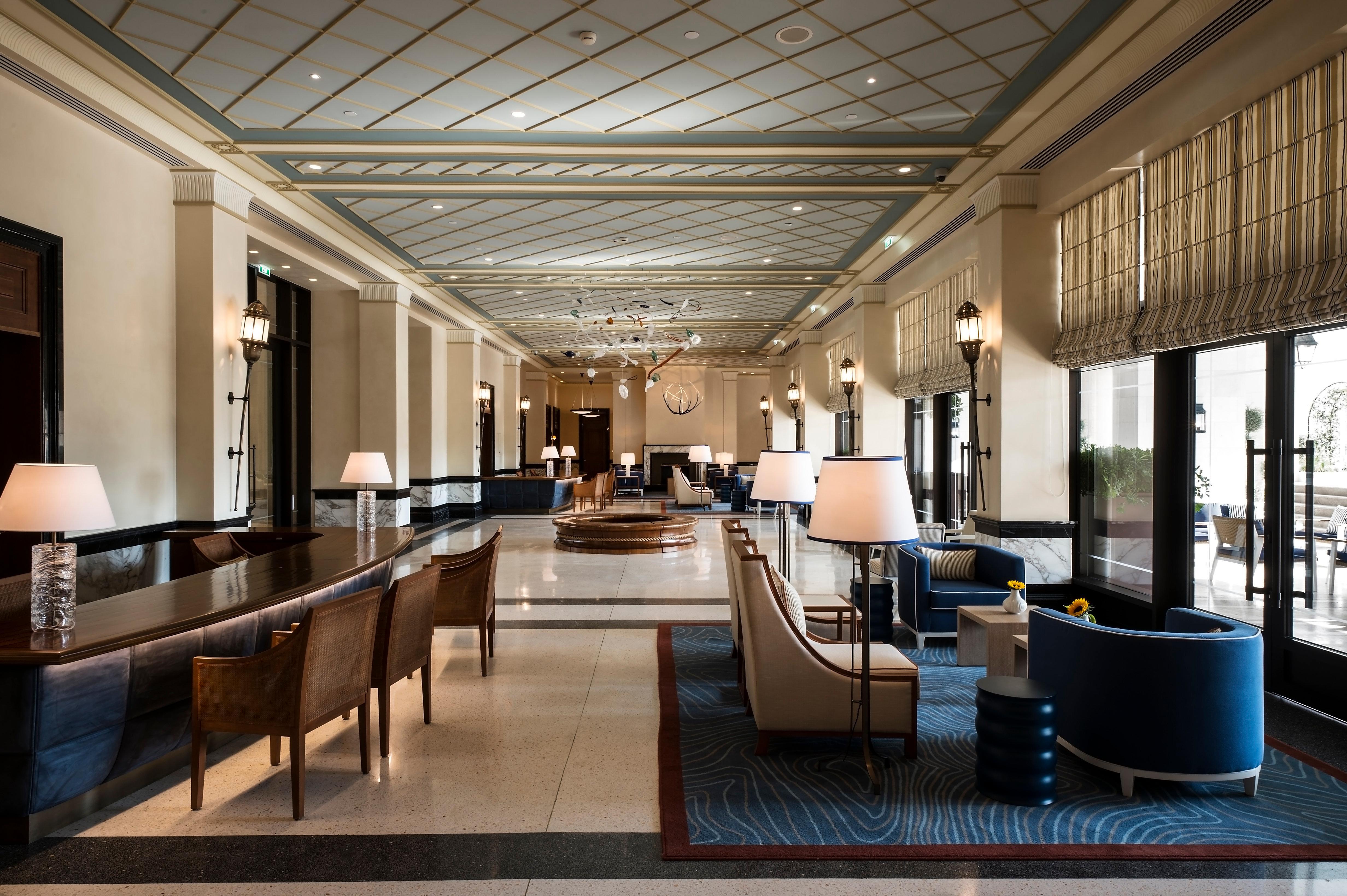 Regent Porto Montenegro Tivat Ngoại thất bức ảnh The lobby of the hotel