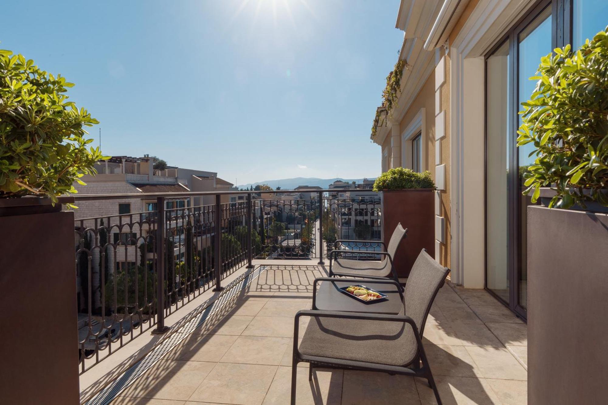 Regent Porto Montenegro Tivat Ngoại thất bức ảnh The Westin Athens