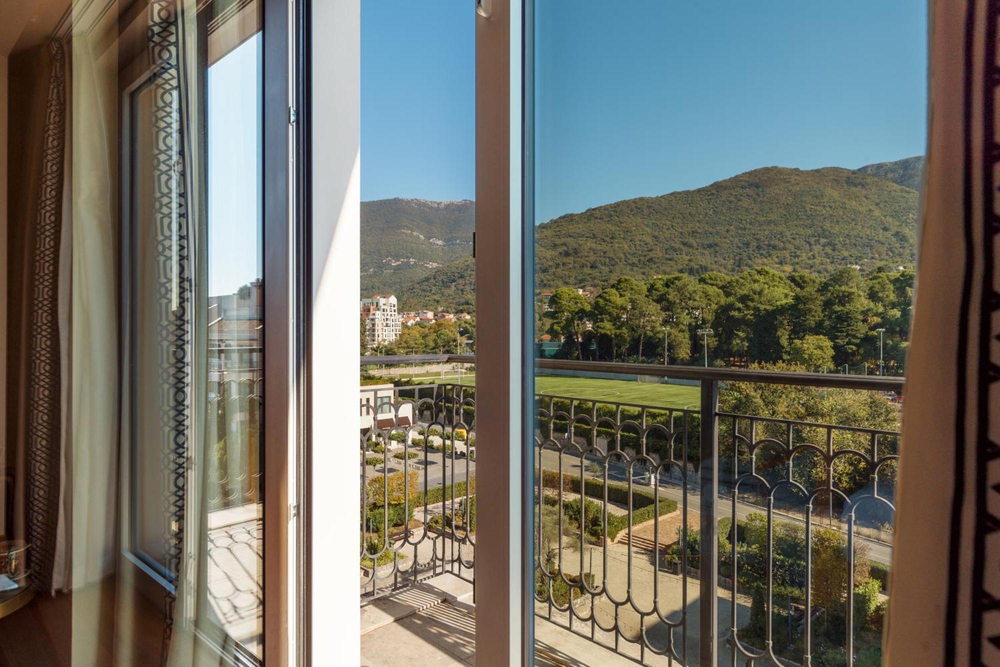 Regent Porto Montenegro Tivat Ngoại thất bức ảnh